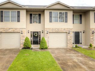 20 Casey Ln, Hurricane, WV 25526