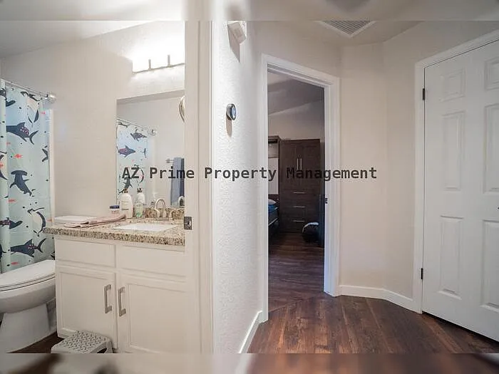 3321 E Blackhawk Dr — Photo 20