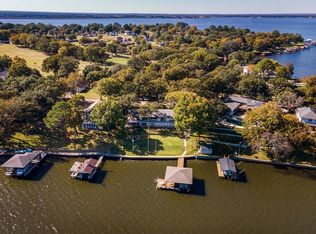 43 Shoreline Dr, Malakoff, TX 75148