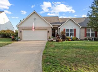 1709 Southpointe Cir NE, Canton, OH 44714