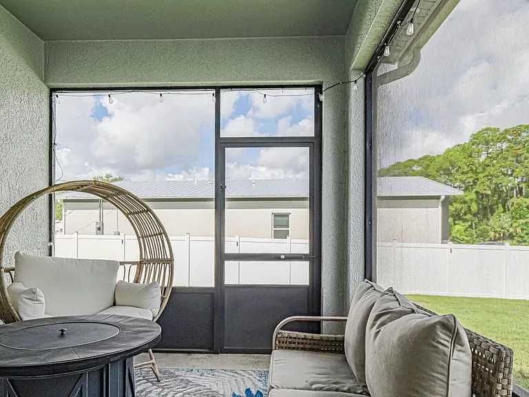 3010 Eldron Blvd SE — Photo 24