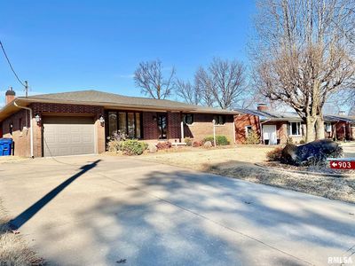 903 E Cleveland St, West Frankfort, IL, 62896