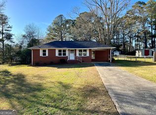 105 Vineyard Pl, Griffin, GA 30223