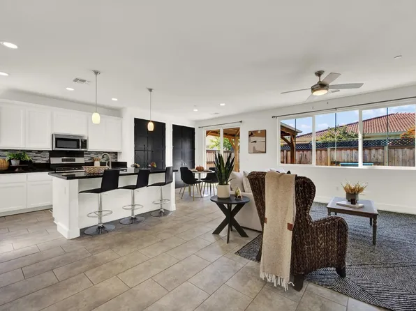 946 Ireland Street, Winters, CA 95694