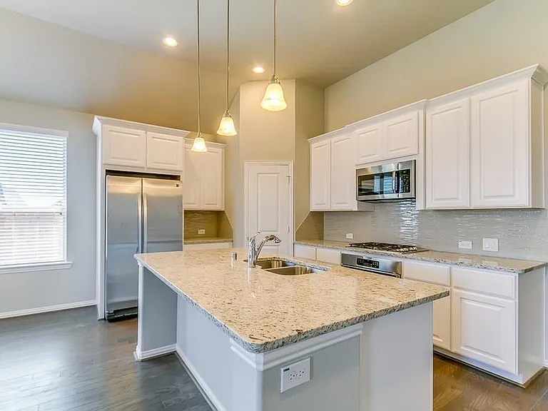 6018 Grace Falls Dr — Photo 10