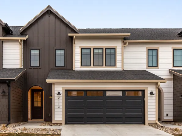 2113 Lacey Dr, Ames, IA 50010