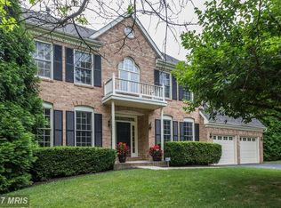 206 Midsummer Dr, Gaithersburg, MD 20878