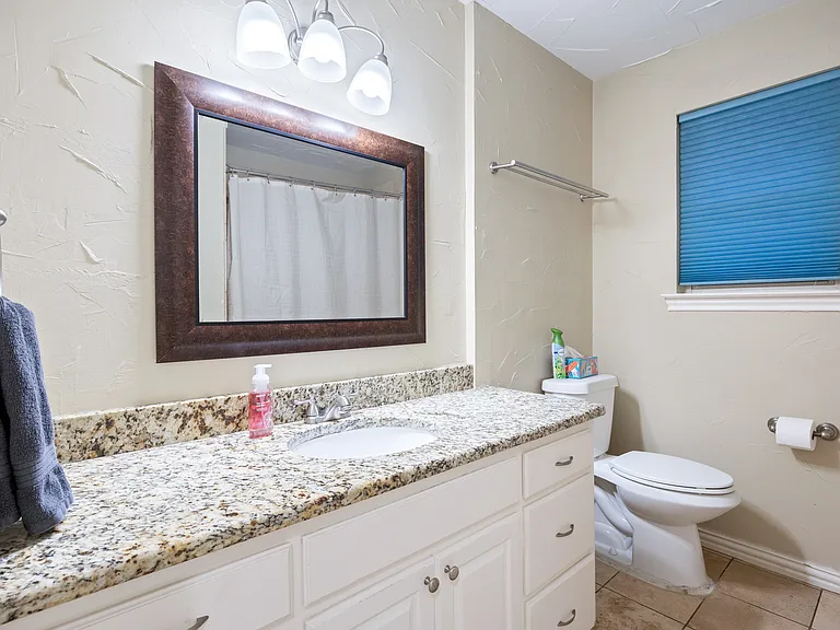 2352 Wildoak Dr #MAIN — Photo 30