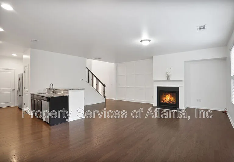 268 Stone Park Dr — Photo 8