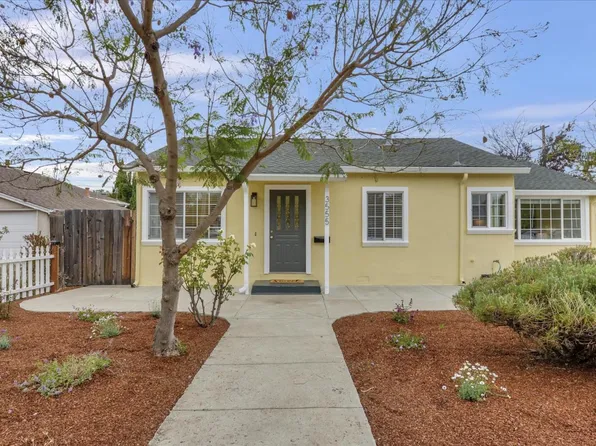 3555 Hoover St, Redwood City, CA 94063