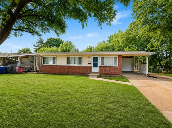 2245 Saint Catherine St, Florissant, MO 63033