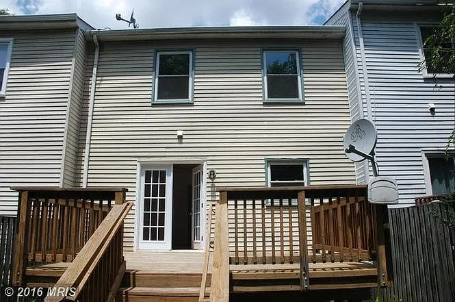 3005 Hickory Grove Court — Photo 3