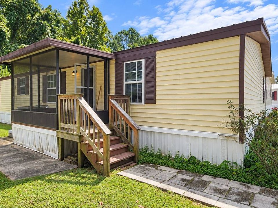 1st image of 489 Starratt Rd #101