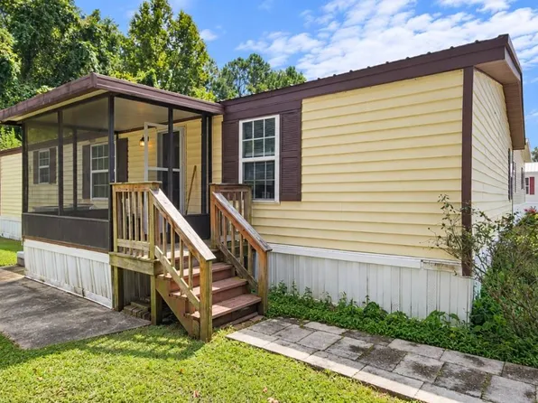 489 Starratt Rd #101, Jacksonville, FL 32218