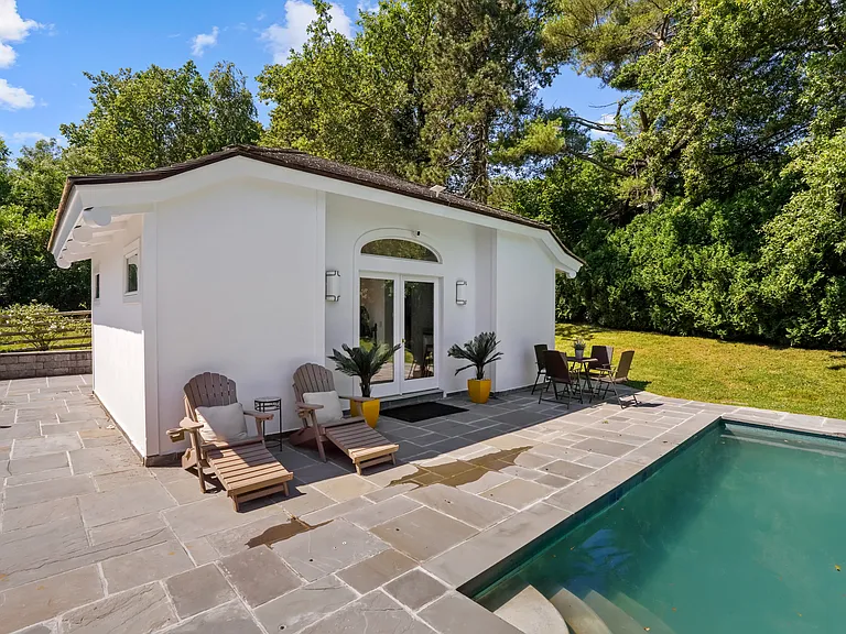 1B Harbor View Dr — Photo 113