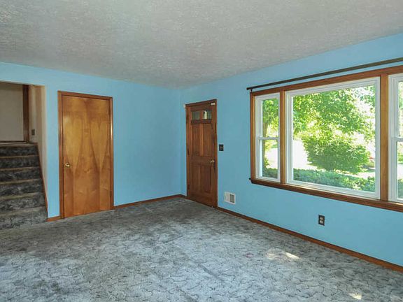 5th image of 10221 Beau Brummell Dr
