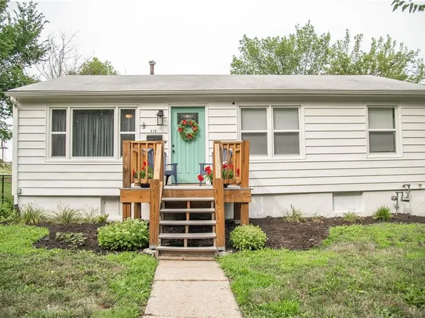 810 SW 6th St, Lees Summit, MO 64081