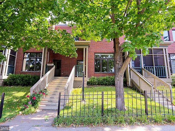 2nd image of 523 20th Ave S #523