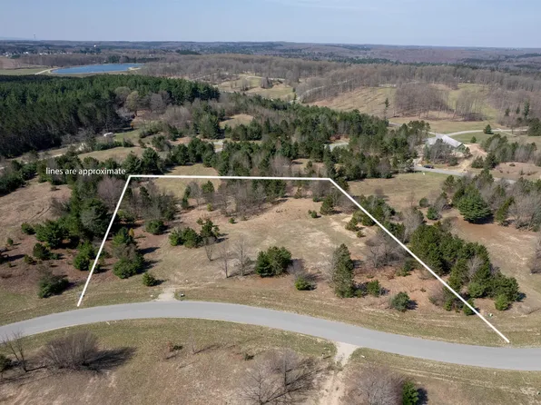 5986 Paradise Ranch Rd #43, Kingsley, MI 49649