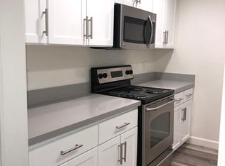 950 N San Antonio Rd #17A, Los Altos, CA 94022