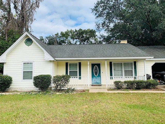 1st image of 2614 Stoneridge Dr