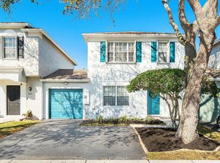 9681 Santa Rosa Dr, Fort Lauderdale, FL 33321