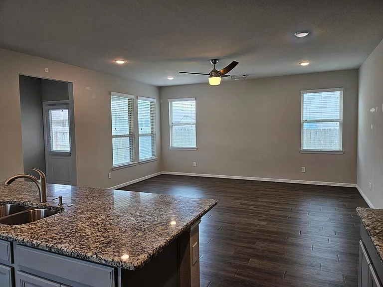 7811 Tindarey Maple Trce — Photo 6