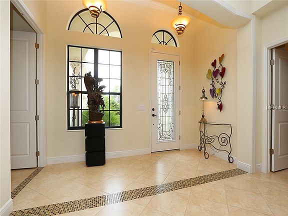 3rd image of 7664 Silverwood Ct
