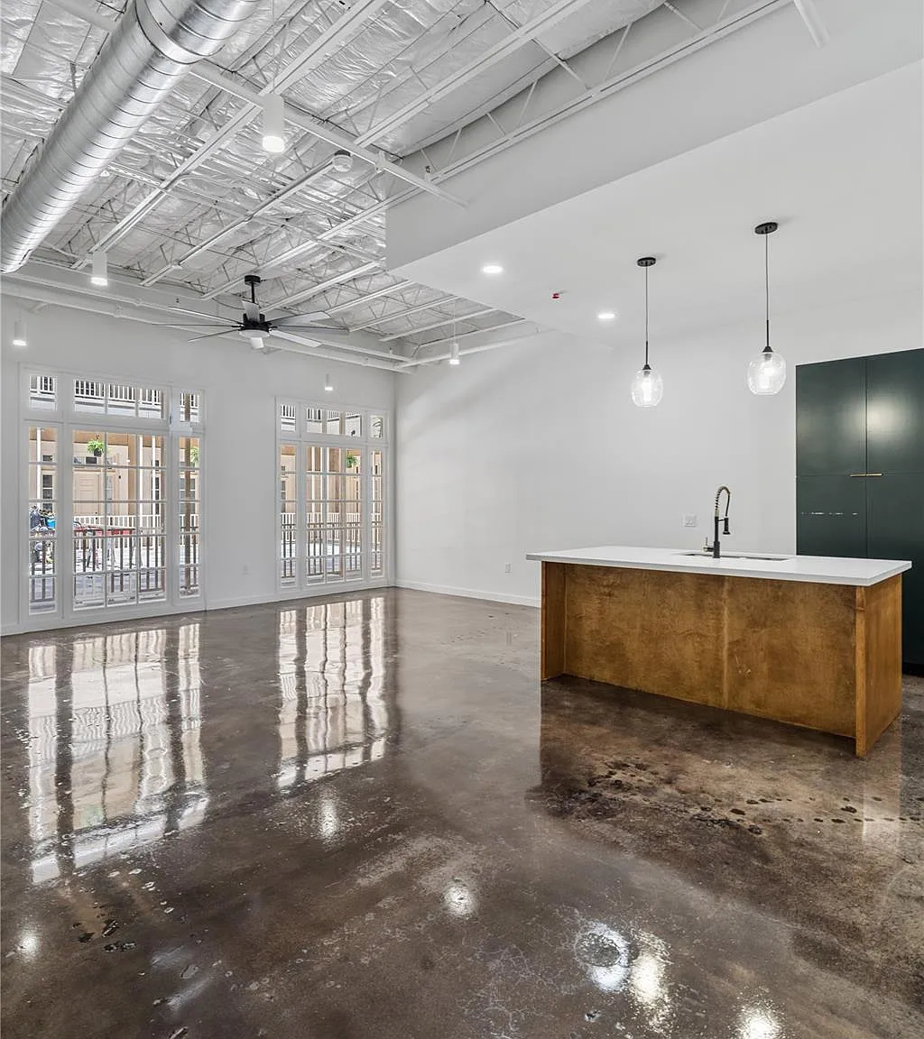 1 bed, 1.0 bath, 1116 sqft, $2,900 — Photo 1