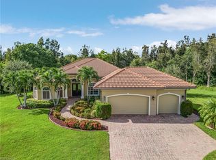 18169 Baywood Dr, Naples, FL 34114