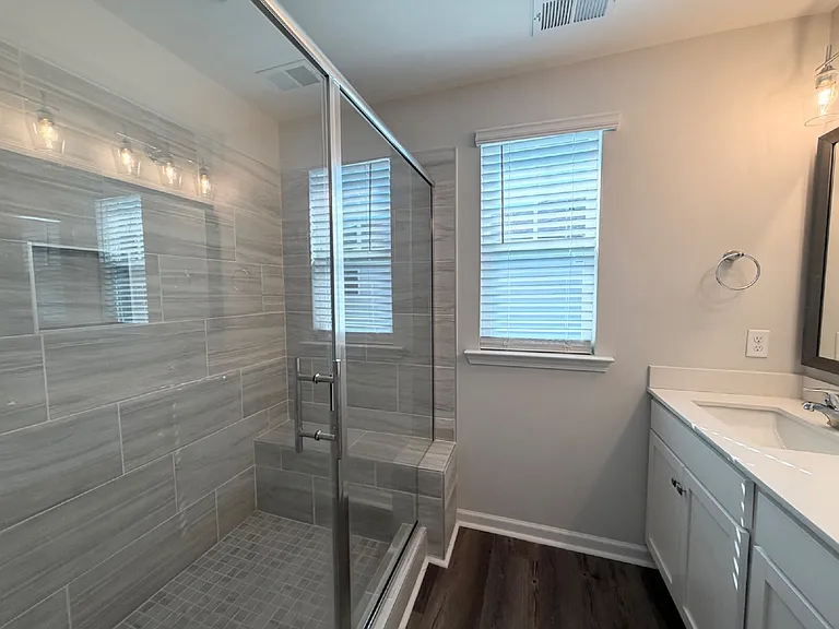75 Conifer St — Photo 12