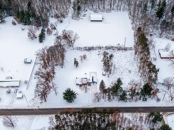 3rd image of 2774 S Johnson Rd