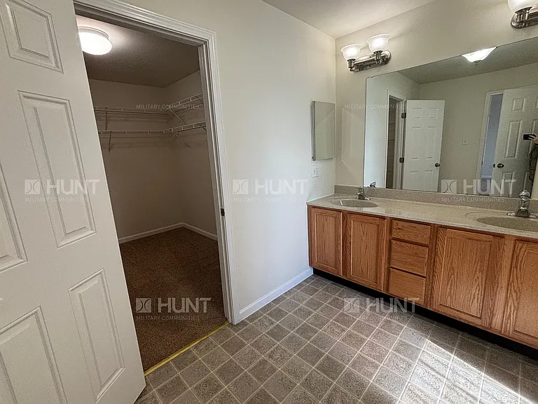 146 Barrett Dr — Photo 11