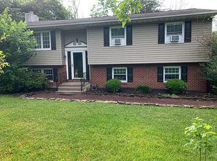 2838 Heather Dr, Harleysville, PA 19438