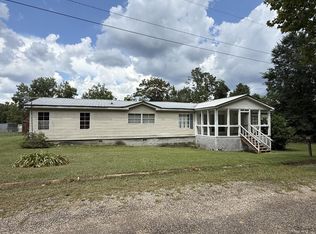 209 McLain St, Newville, AL 36353