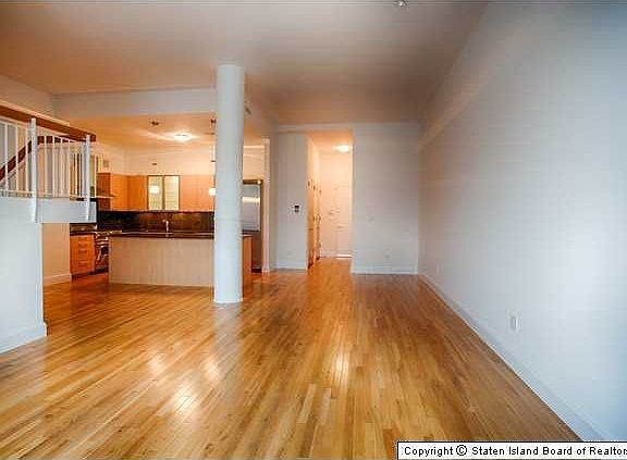 2nd image of 121 W 19th St #Phf
