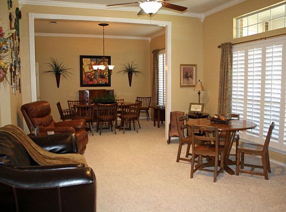 2nd image of 5609 Grassland Blvd