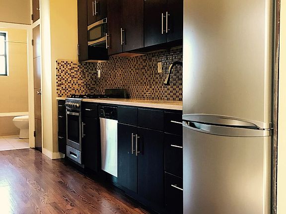 2nd image of 2586 Bedford Ave #3R