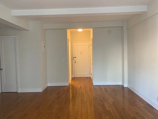 Rented by Stonehenge NYC LLC | media 3