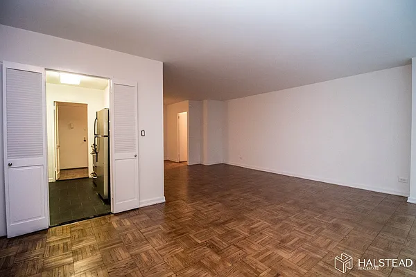 Rented by Halstead Real Estate | media 8