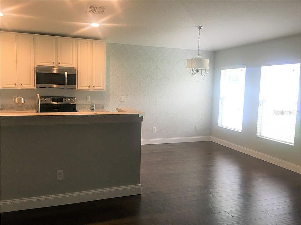 2nd image of 522 Copperdale Ave