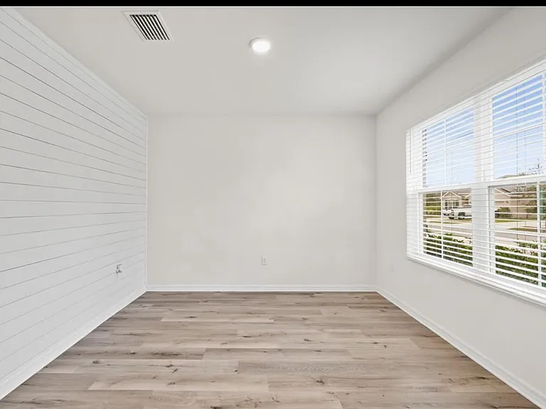 8107 Bilston Village Ln — Photo 5