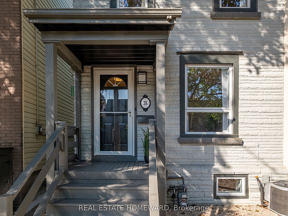 3rd image of 38 Poucher St
