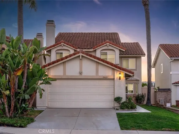 27625 Niguel Village Dr, Laguna Niguel, CA 92677