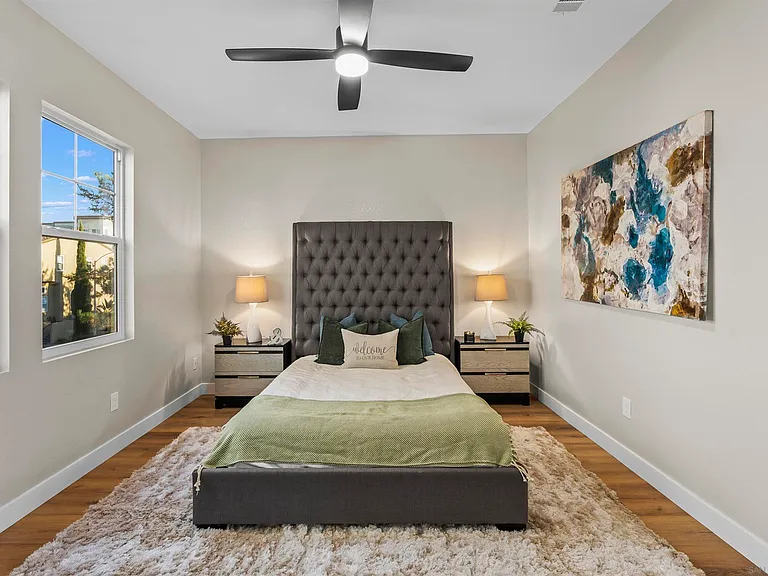 13295 Calle Del Campo #2 — Photo 33