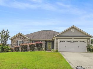 452 Hogart St, Raeford, NC 28376