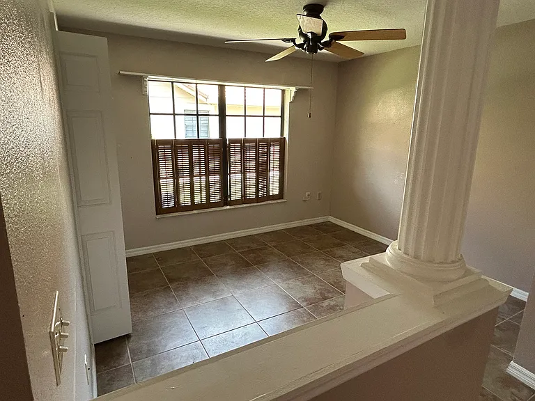 17714 Oak Bridge St — Photo 9