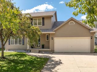7517 Quail Trl NE, Cedar Rapids, IA 52402