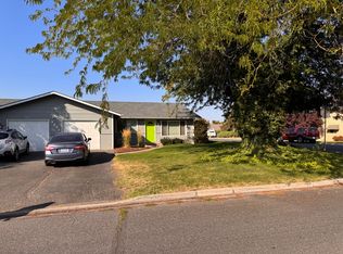 4301 W Viola Ave #A, Yakima, WA 98908