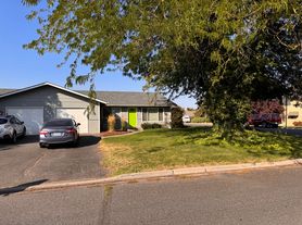 4301 W Viola Ave, Yakima, WA